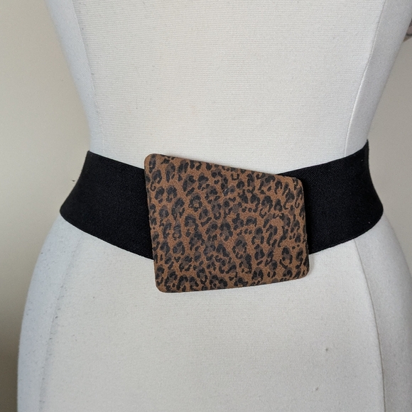 Vintage Leopard Buckle Belt - Picture 1 of 4